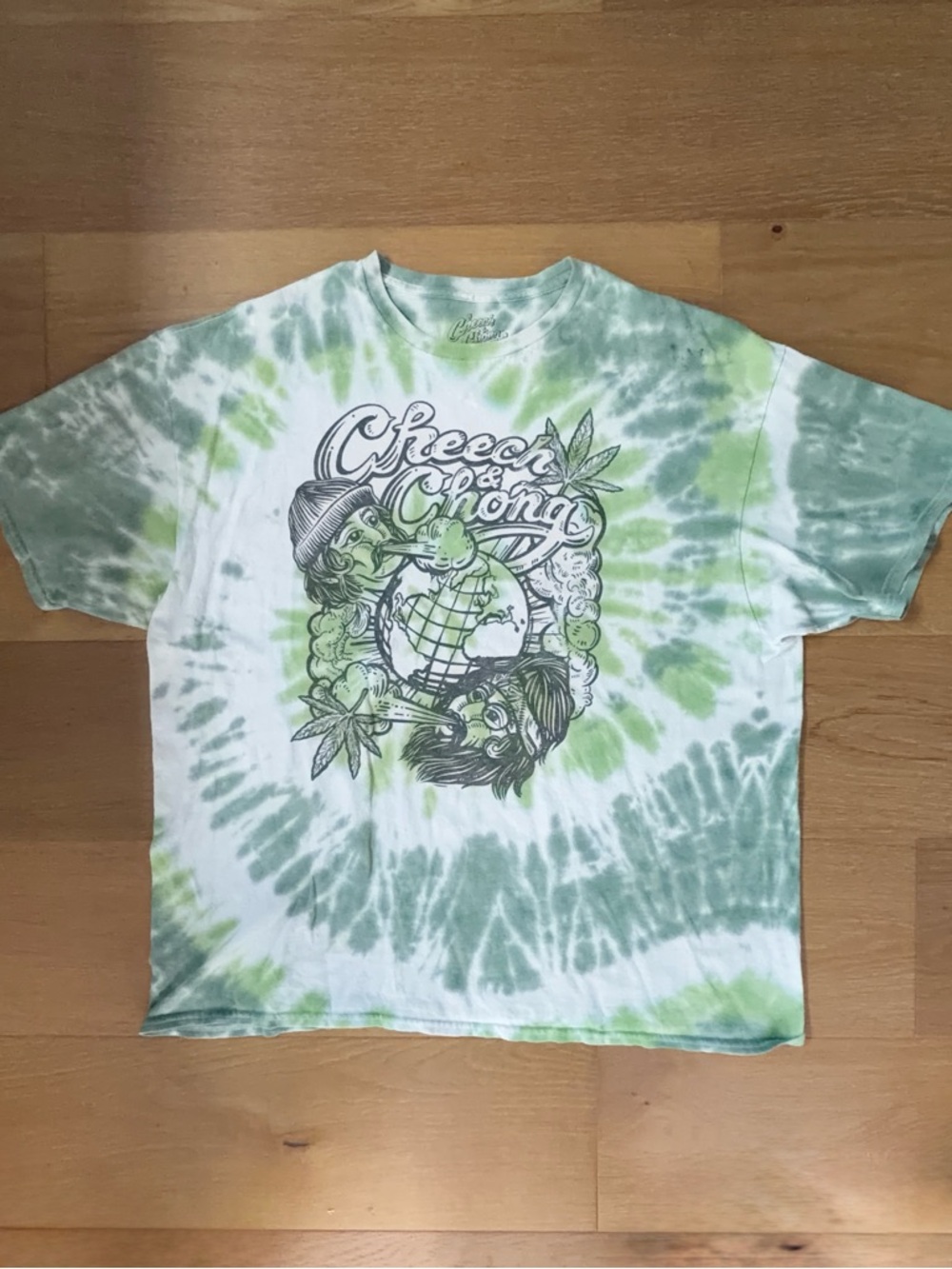 Cheech & Chong Official Tie-Dye Graphic Tee Retro Green Spiral Globe Mens XL
